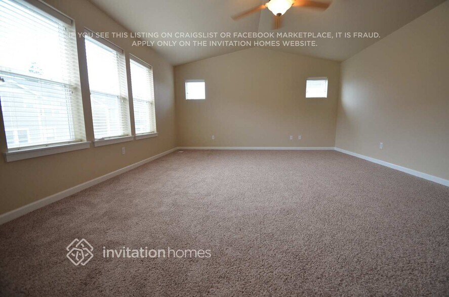 Building Photo - 18512 112th Ave E