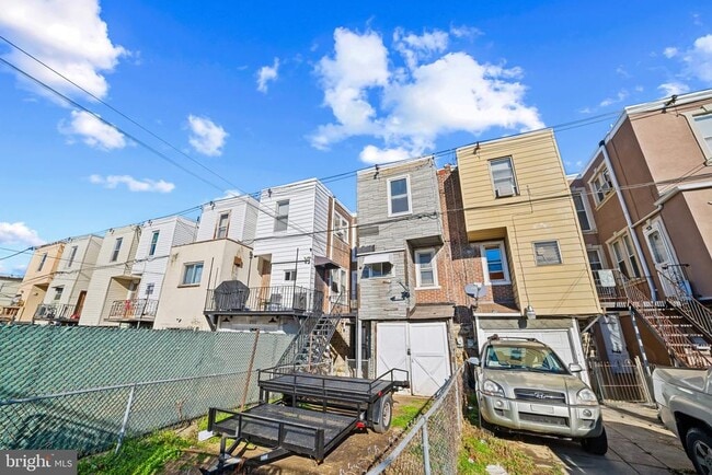 Building Photo - 312 E Eleanor St