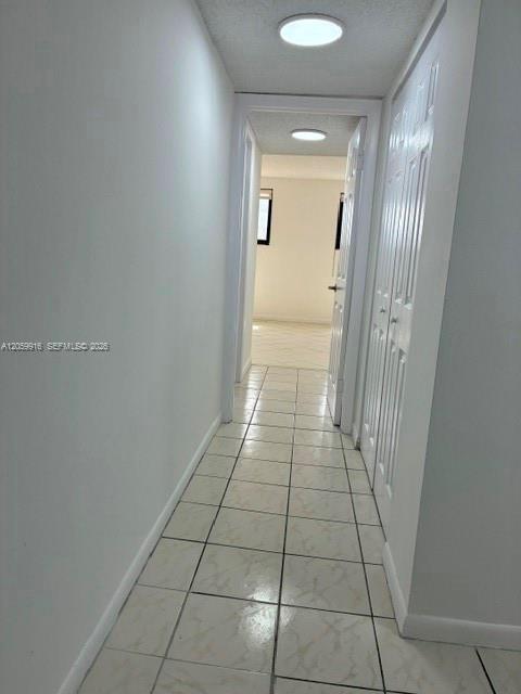Building Photo - 1121 SW 105th Ave