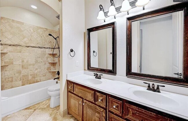 Building Photo - 317 Jack Ryan Ln