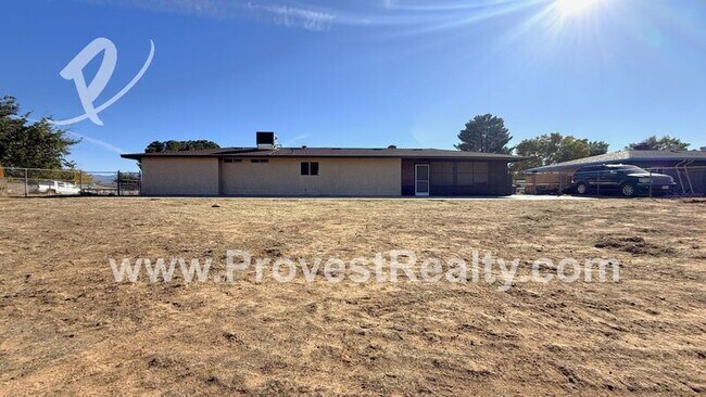 Building Photo - 21952 Resoto Rd