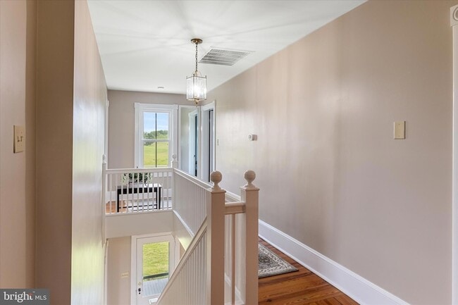 Building Photo - 5452 Middle Rd