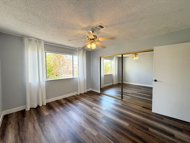 Building Photo - 1729 Jupiter Ct