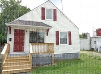 Building Photo - 1255 Hooven Ave