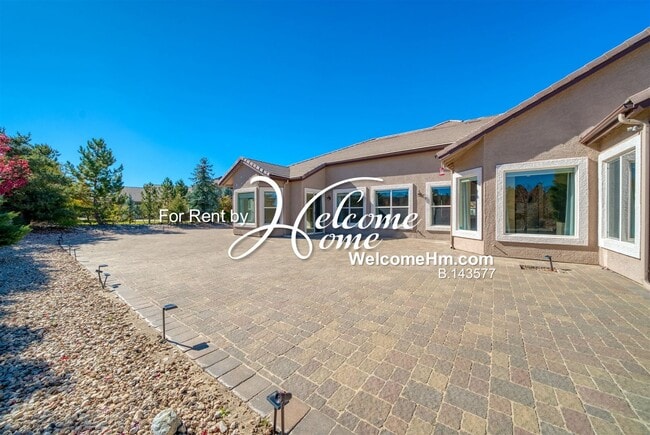 Building Photo - 15020 Redmond Lp