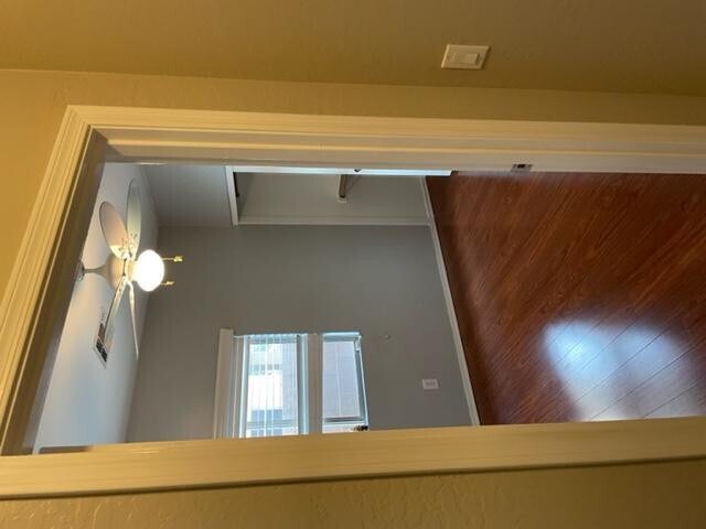 Building Photo - 3030 E Eleana Ct