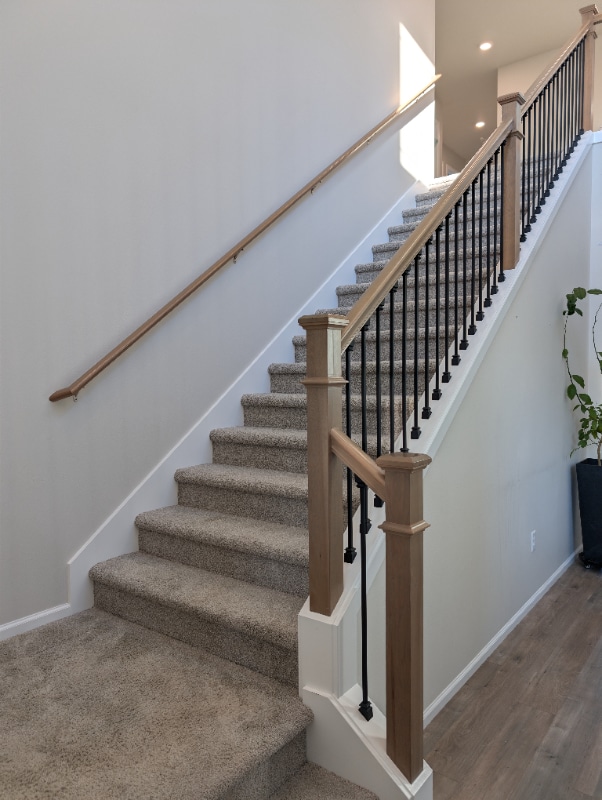 Building Photo - 912 119th Ave SE