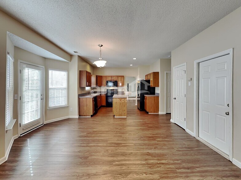 Building Photo - 2888 Shadow Brook Ct NW