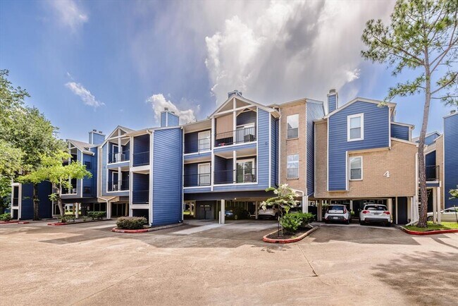 Building Photo - 18511 Egret Bay Blvd