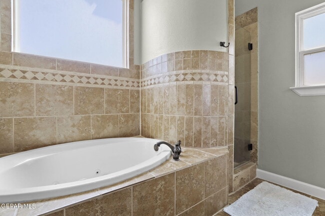 Building Photo - 11621 St Martin Way