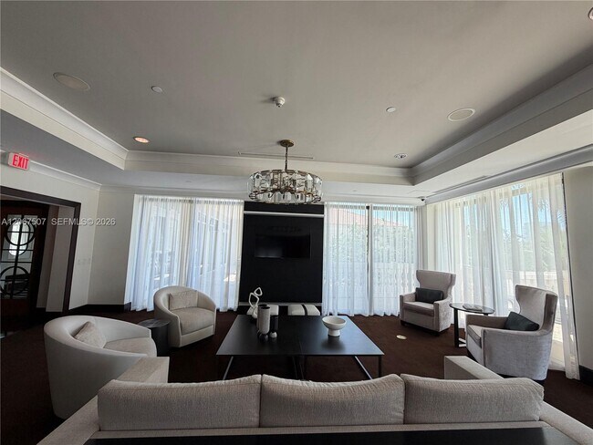 Building Photo - 600 W Las Olas Blvd