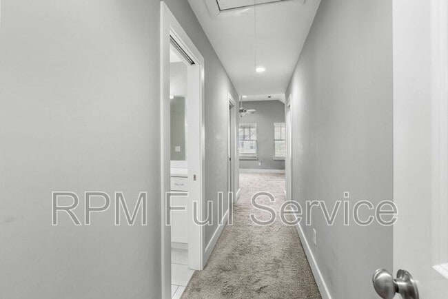 Building Photo - 4902 Kentucky Ave