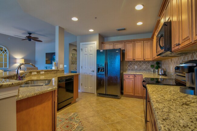 Building Photo - 8771 Coastline Ct