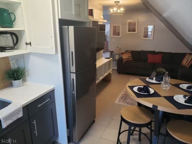 Building Photo - 187 Milford Ave