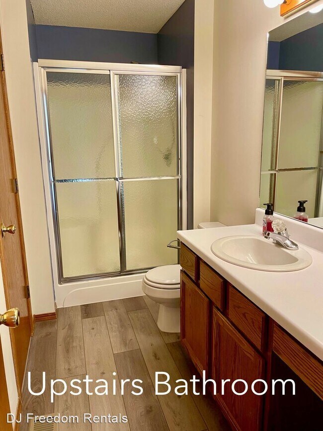 Building Photo - 3 br, 2 bath House - 720 Deerfield Cir