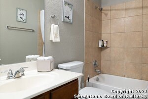 Building Photo - 8722 Gavel Gate