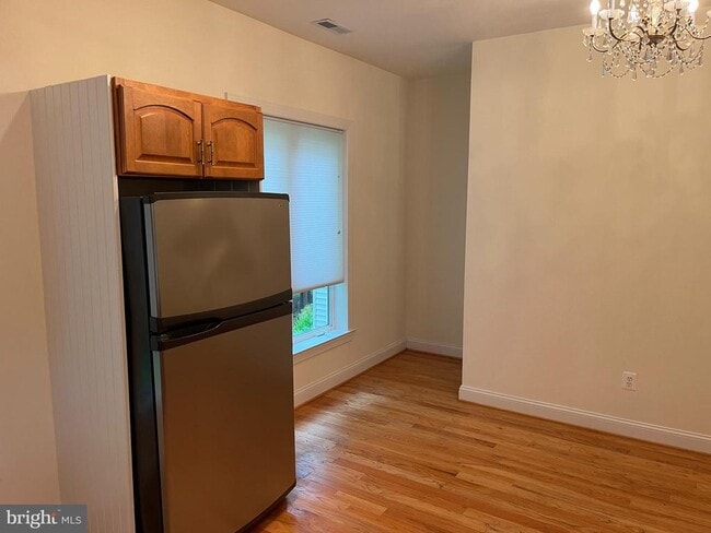 Building Photo - 118 Quaint Acres Dr