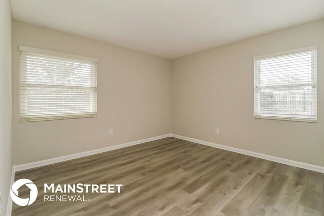 Building Photo - 1609 E Sandpiper Trail