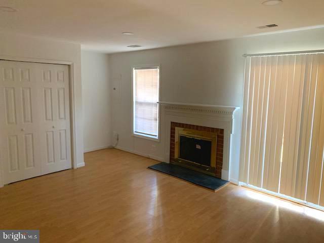 Building Photo - 4216 Fox Lake Dr
