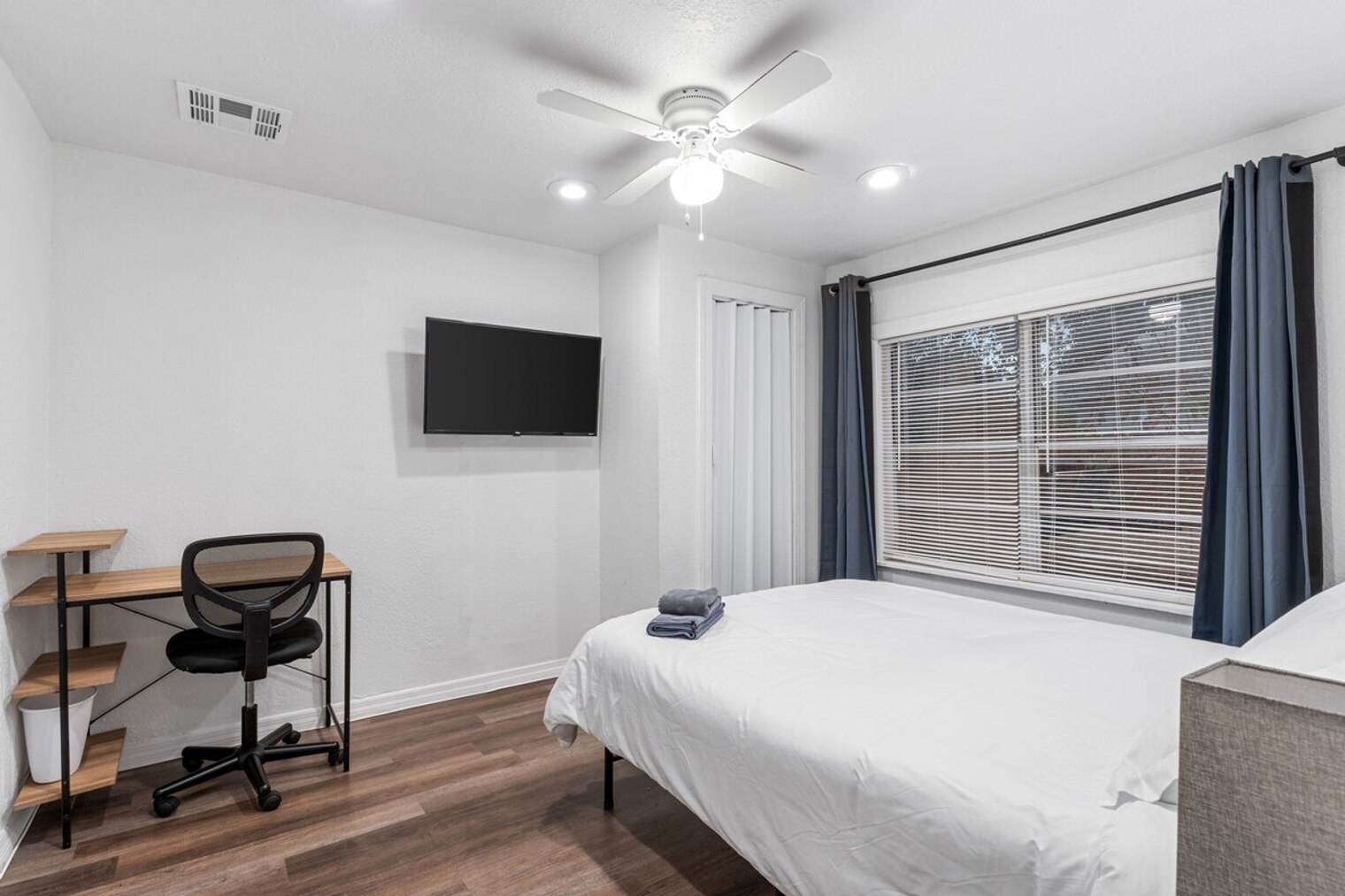 Building Photo - 4805 N 37th St