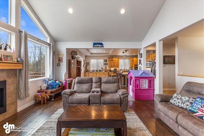 Building Photo - 4051 E Birch View Dr
