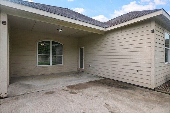 Building Photo - 20331 Penny Blume Dr