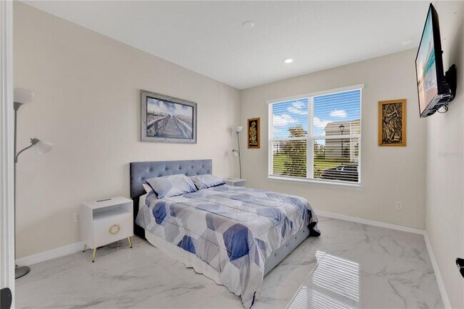 Building Photo - 6920 Rosy Sky Ave