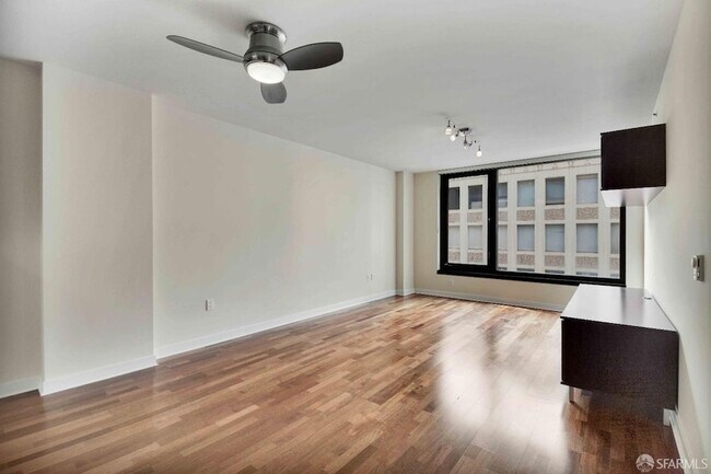 Building Photo - 199 New Montgomery St