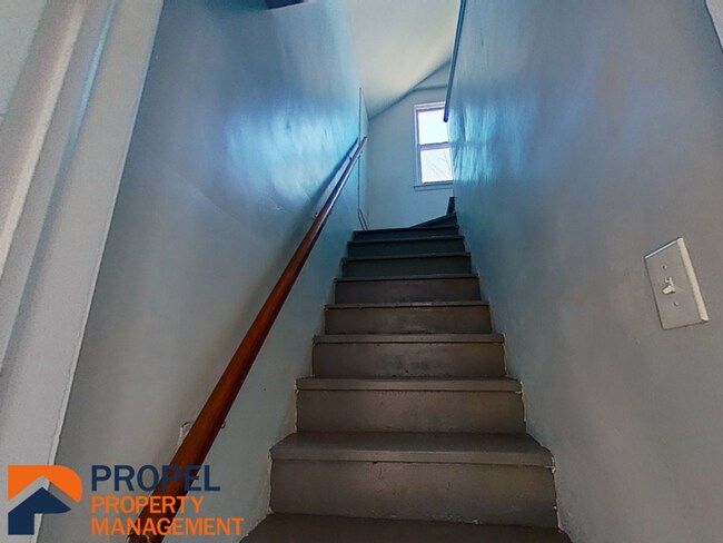 Building Photo - 7552 Chalmers Ave