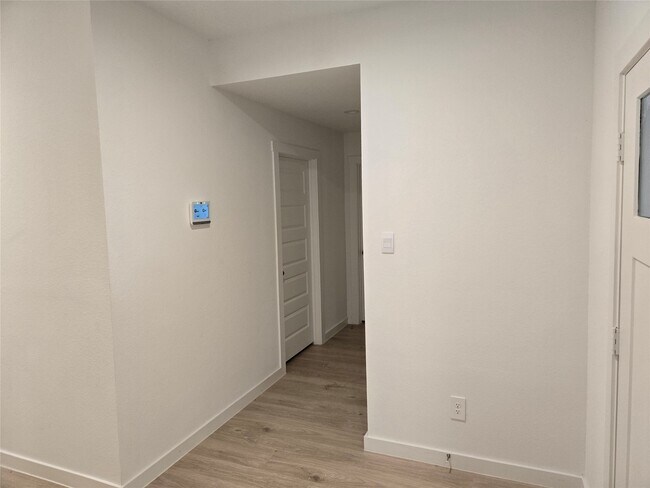 Building Photo - 31710 Carlisle Cv Ct