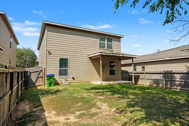 Building Photo - Beautiful 4-Bedroom, 3-Bath Home in Kensington Ranch - Realtor Commission: $500