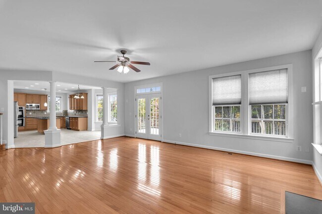 Building Photo - 22855 Oakgrove Rd