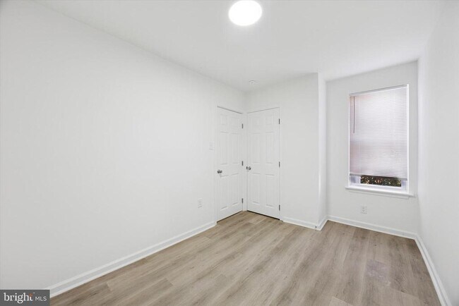 Building Photo - 5133 Reno St