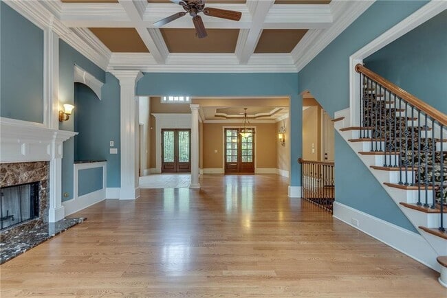 Building Photo - 3924 Sweat Creek Run NE