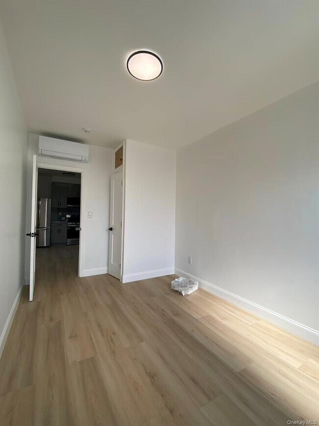 Building Photo - 8-55 Wyckoff Ave