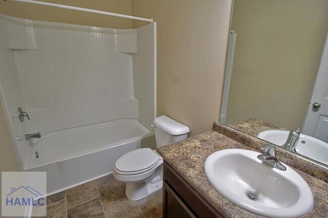 Building Photo - 1290 Windrow Dr