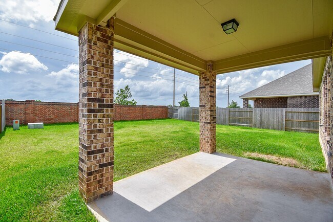 Building Photo - 3024 Myrtle Sunset Dr