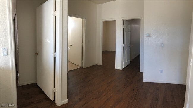 Building Photo - 3525 Midnight Mist Ct