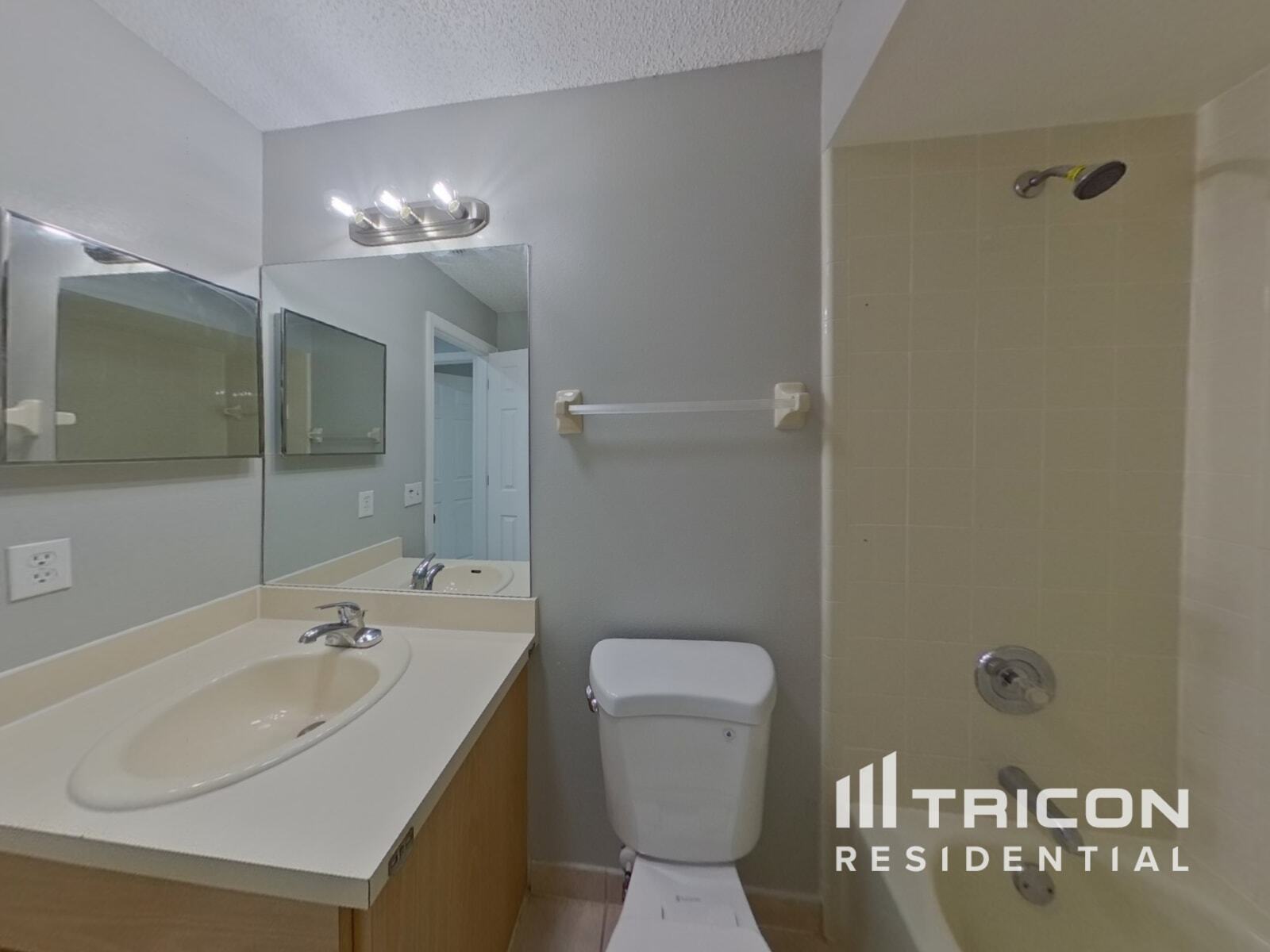 Building Photo - 4708 Windwood Dr