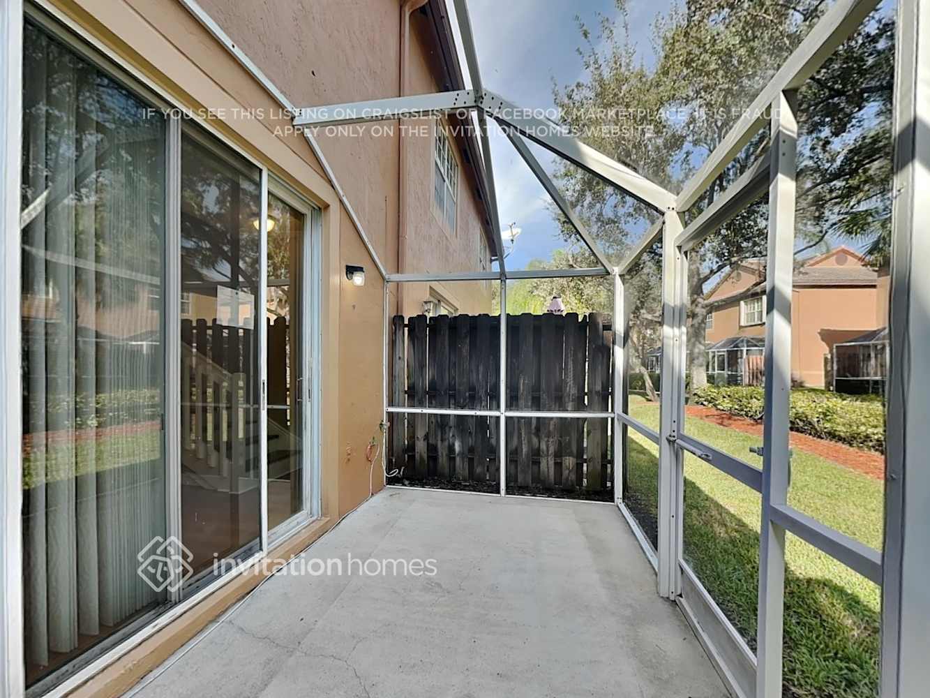 Building Photo - 1392 Coronado Rd