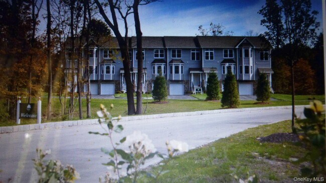 Building Photo - 48 Berry Ln