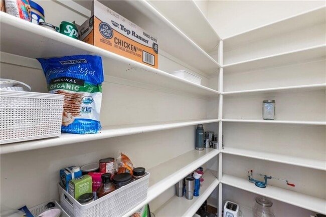 Building Photo - 927 Buckingham Cir NW