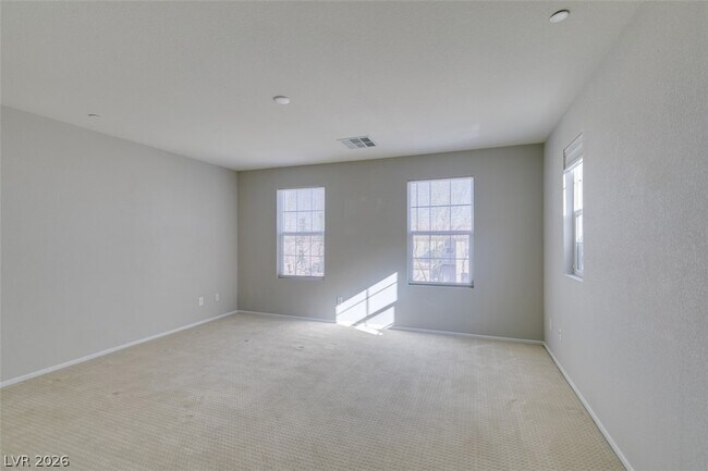 Building Photo - 3009 Camino Sereno Ave