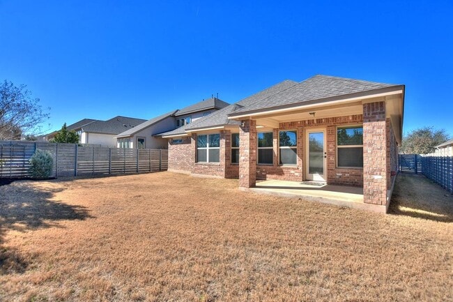 Building Photo - 109 Belford St