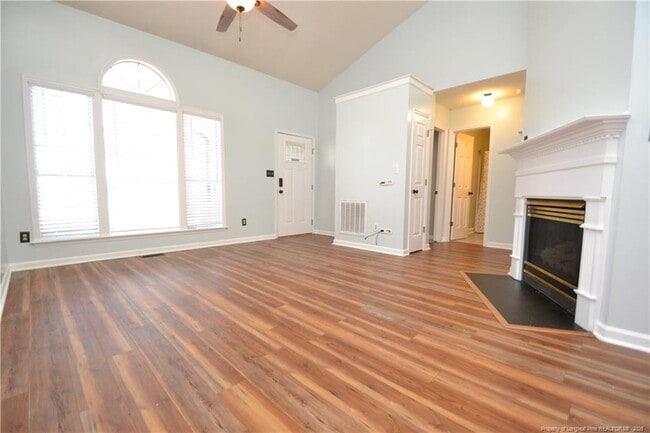 Building Photo - 4208 Loon Ln