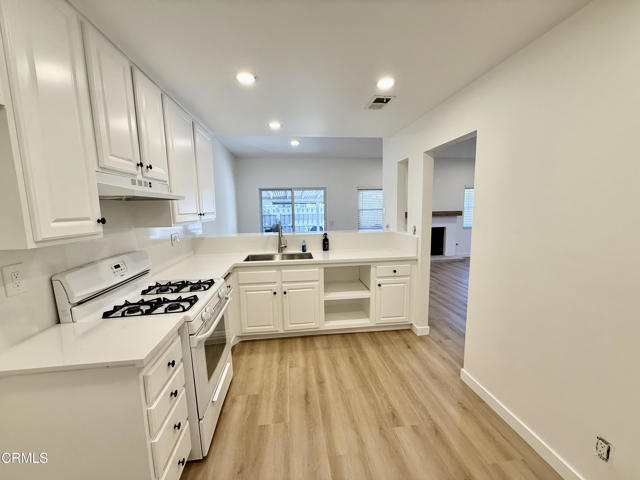 Building Photo - 2439 Chippewa Ln