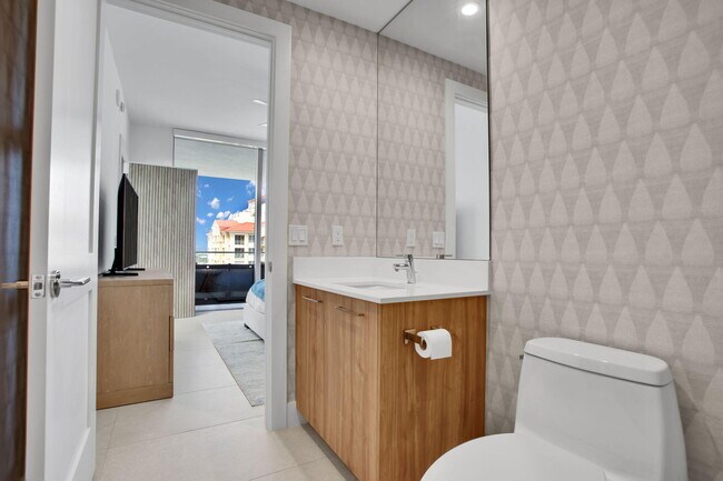 Building Photo - 151 N Seabreeze Blvd