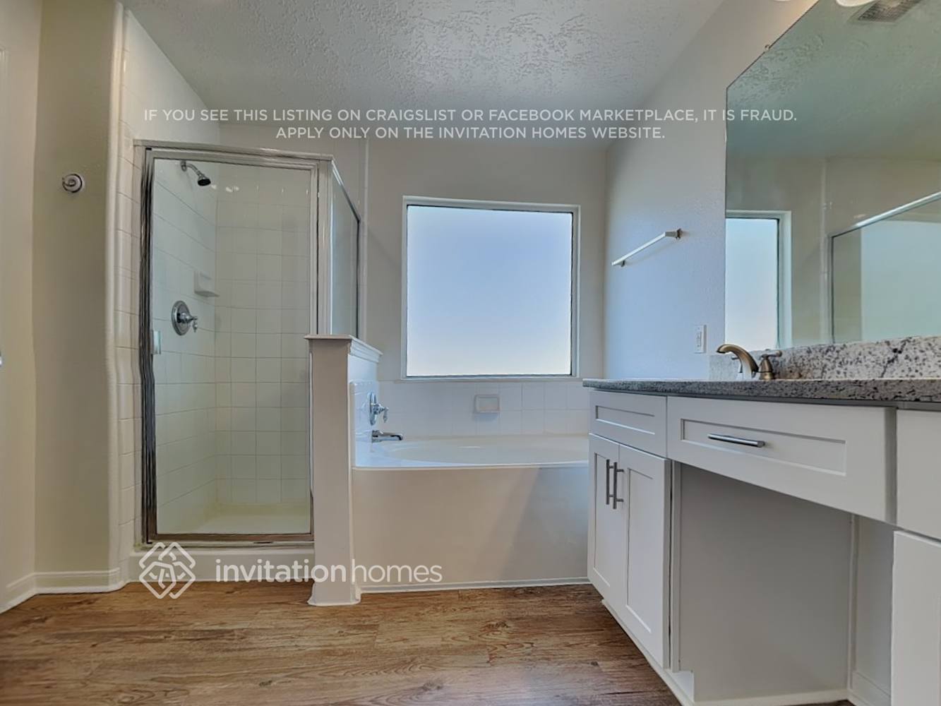 Building Photo - 28631 Hidden Lake W