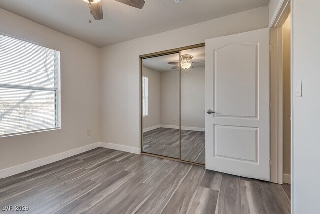 Building Photo - 5055 W Hacienda Ave