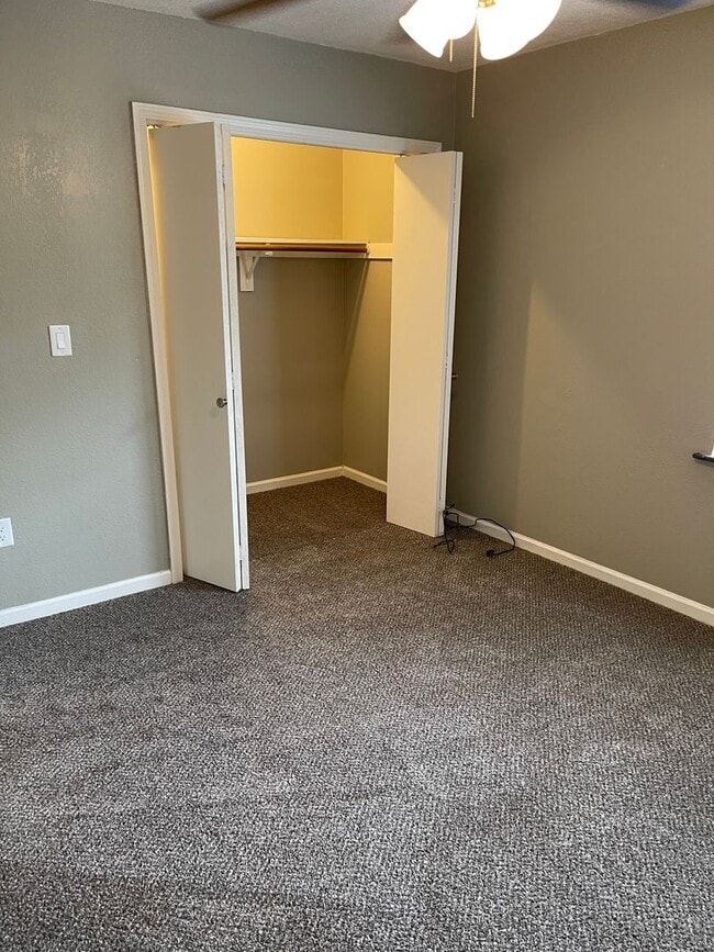 Building Photo - Available June 7th